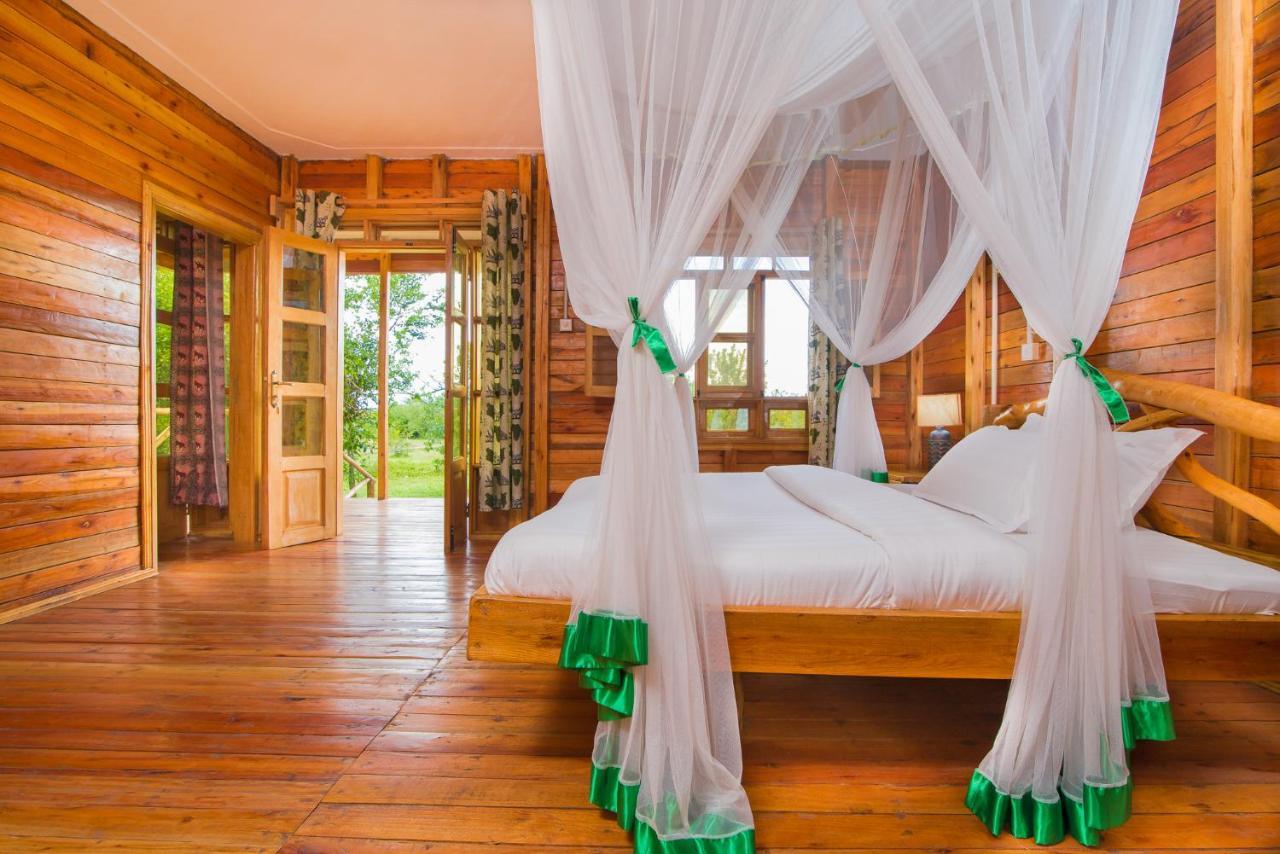 Engiri Game Lodge And Campsite Katunguru Экстерьер фото