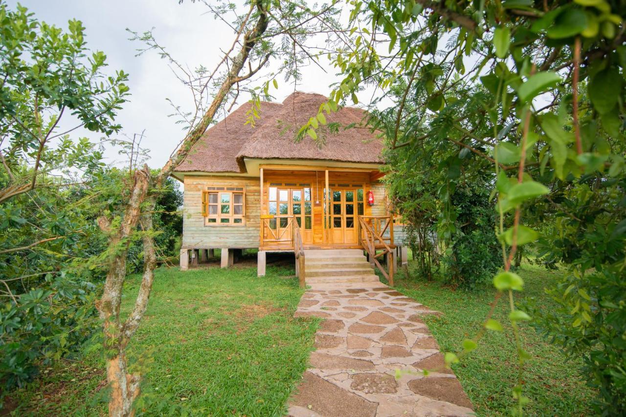 Engiri Game Lodge And Campsite Katunguru Экстерьер фото